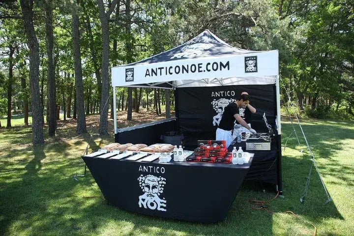 Antico Noe Concession Tent