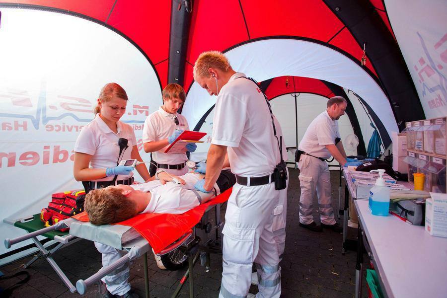 Inflatable First Aid Tent