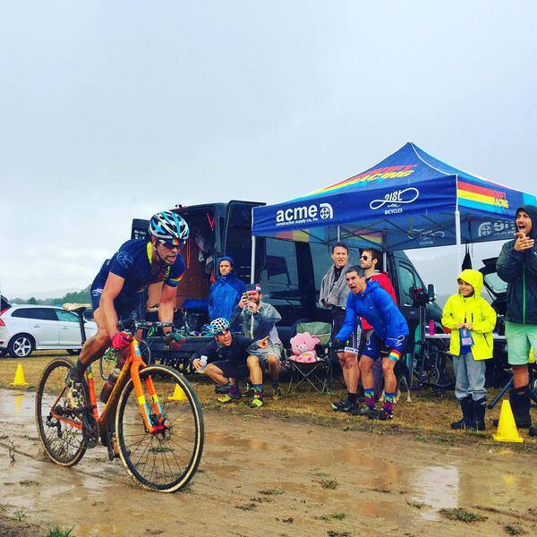 Swift Bike Race Tent