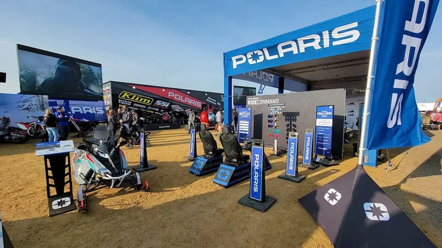 20x40 FlattopTruss Polaris MONARCHFLAG