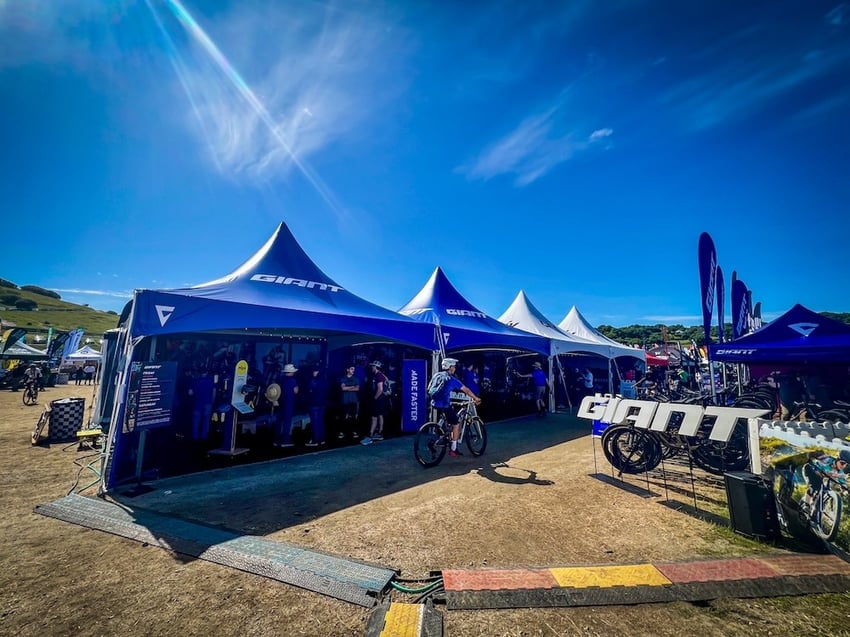 Giant Bikes E-Series Frame Tents