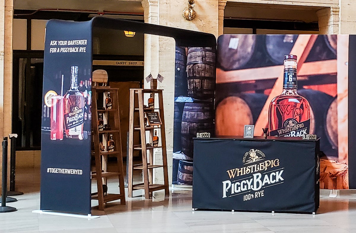 Small Pop-Up Indoor Trade Show Display