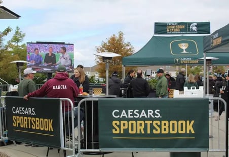caesars_sportsbook_10x20_monarch_barricade_cover