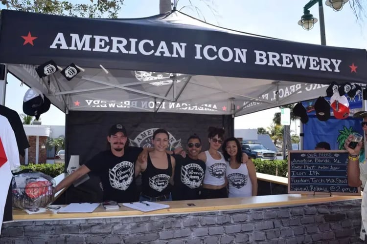 Example of a 10x10 custom pop up tent promoting Around the Crown 10K race