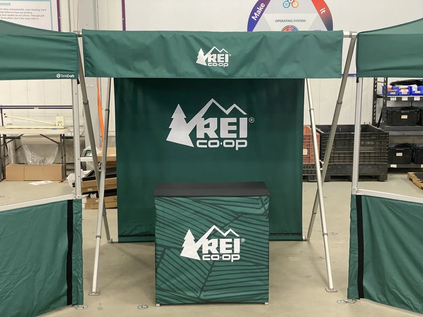 Green MightyTable and MONARCHSTALL for REI