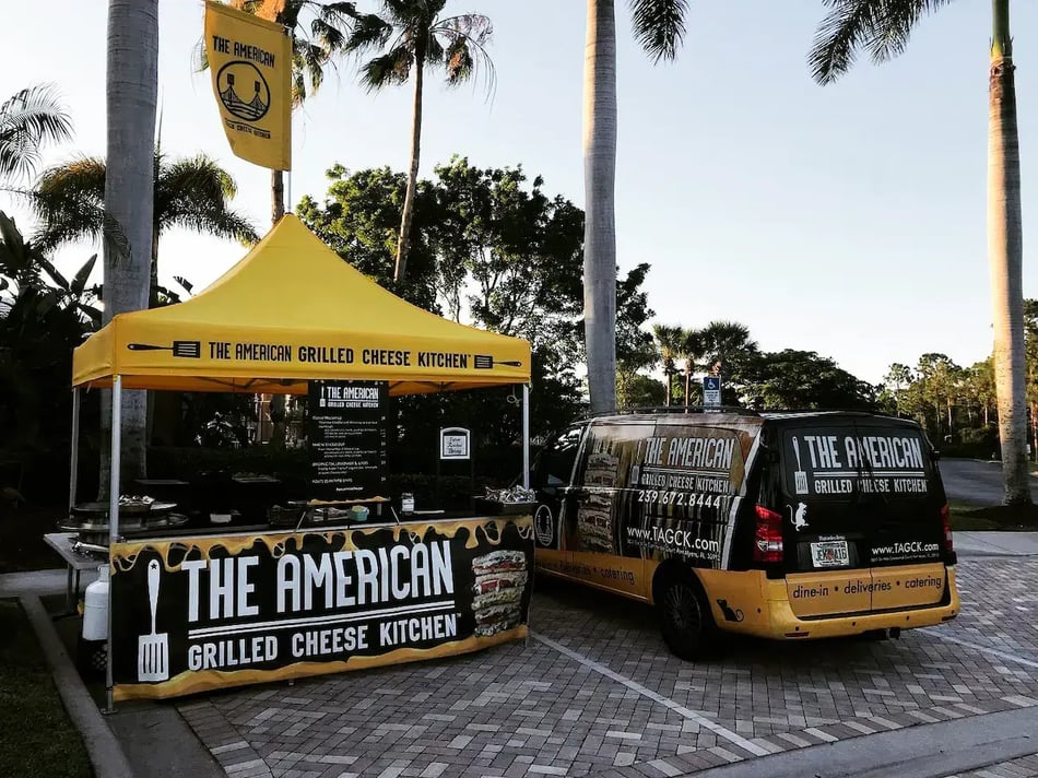 Custom Restaurant pop up tent