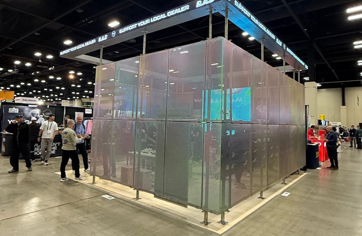 Restrained Tease On Outside of Booth Activation