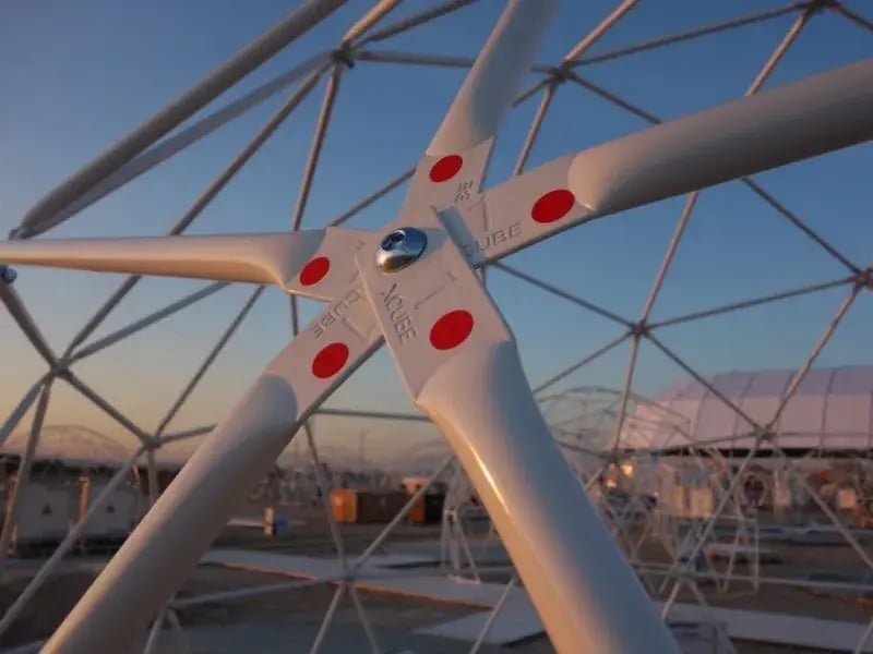 Dome Setup On the Horizon: Tool-free, Geodesic Event Domes