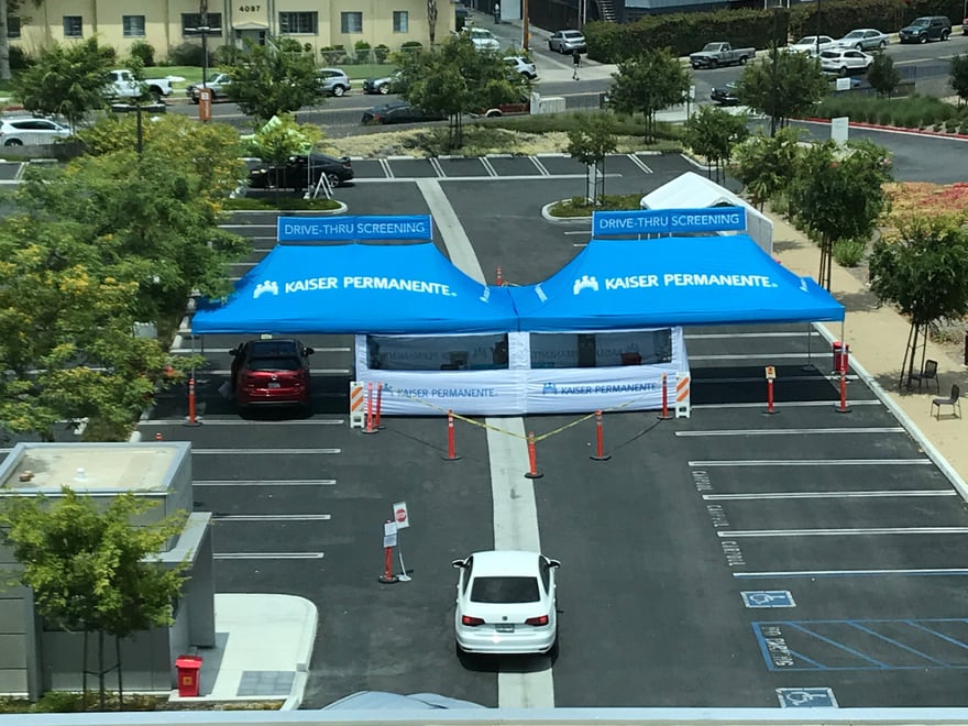 kaiser-permanente-drive-thru-vaccination-tents