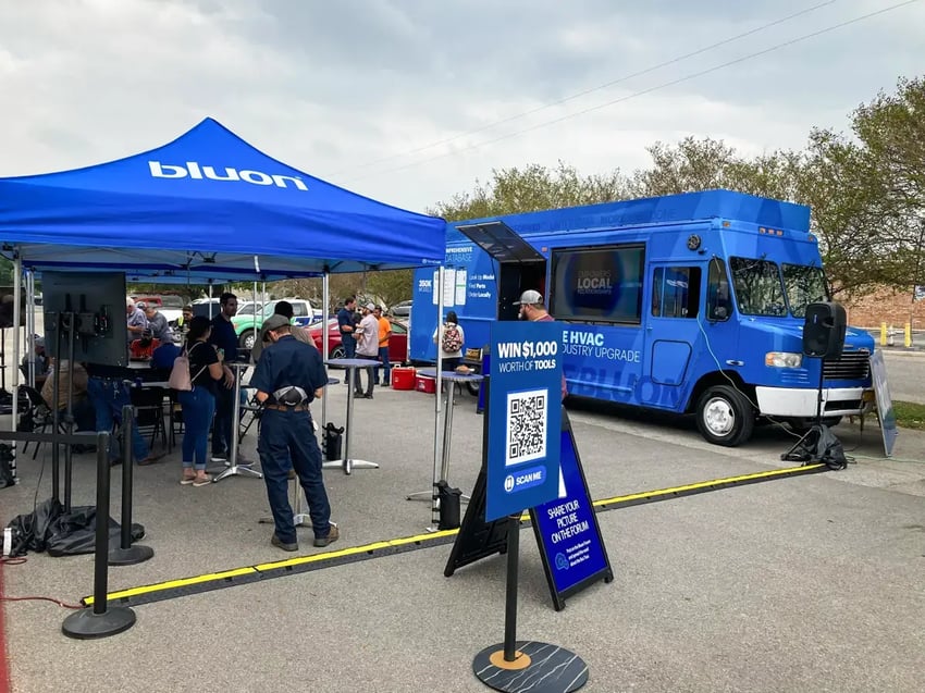 10x10 mightyTENT with Blue Roof and Logo