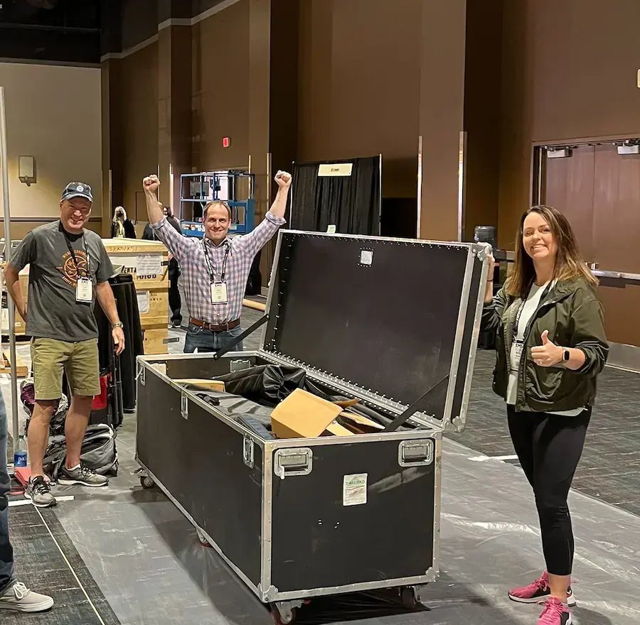 Hard shell shipping road cases