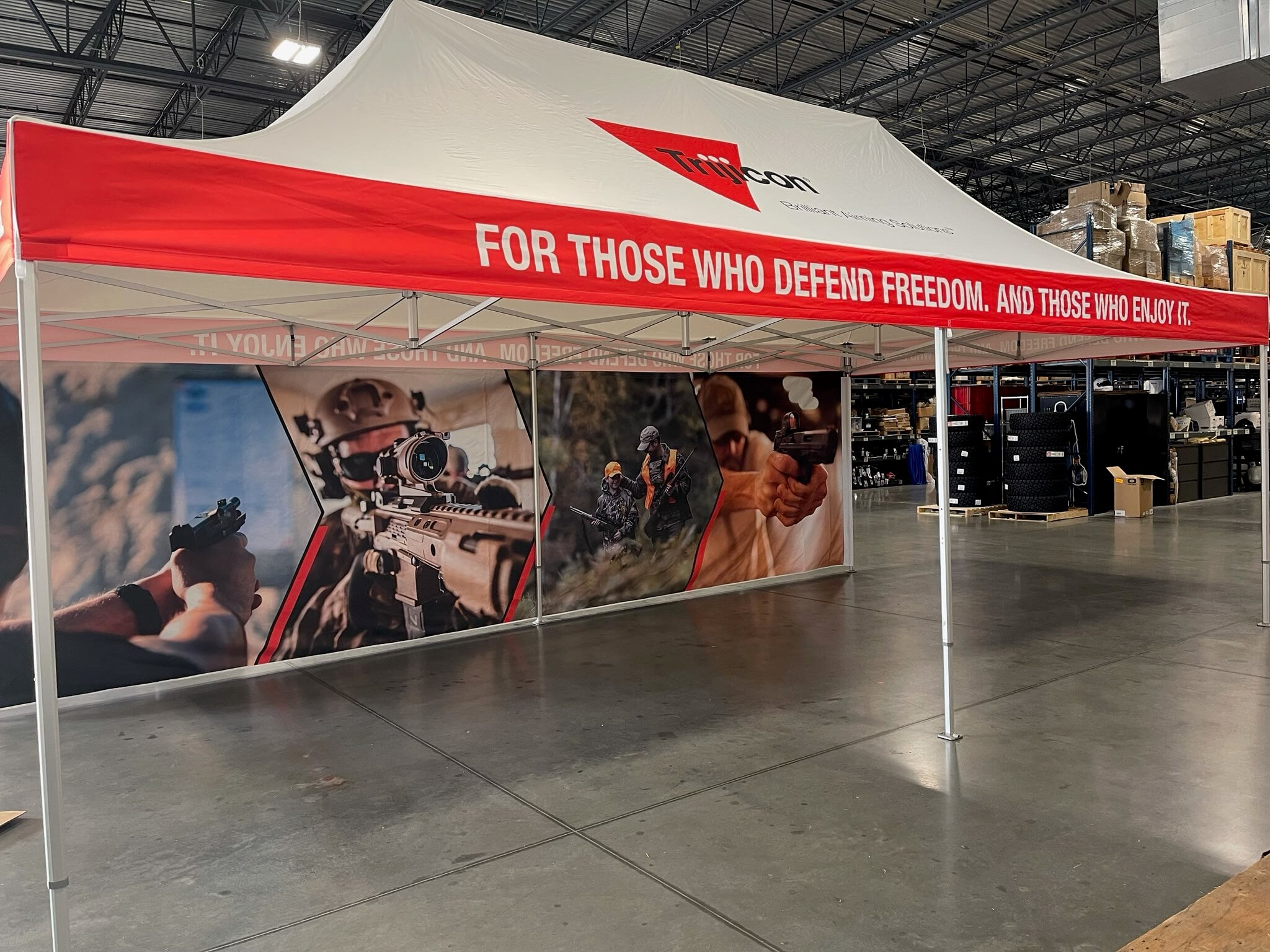 13'x26' Heavy-Duty Pop-Up Tent + Custom Wall