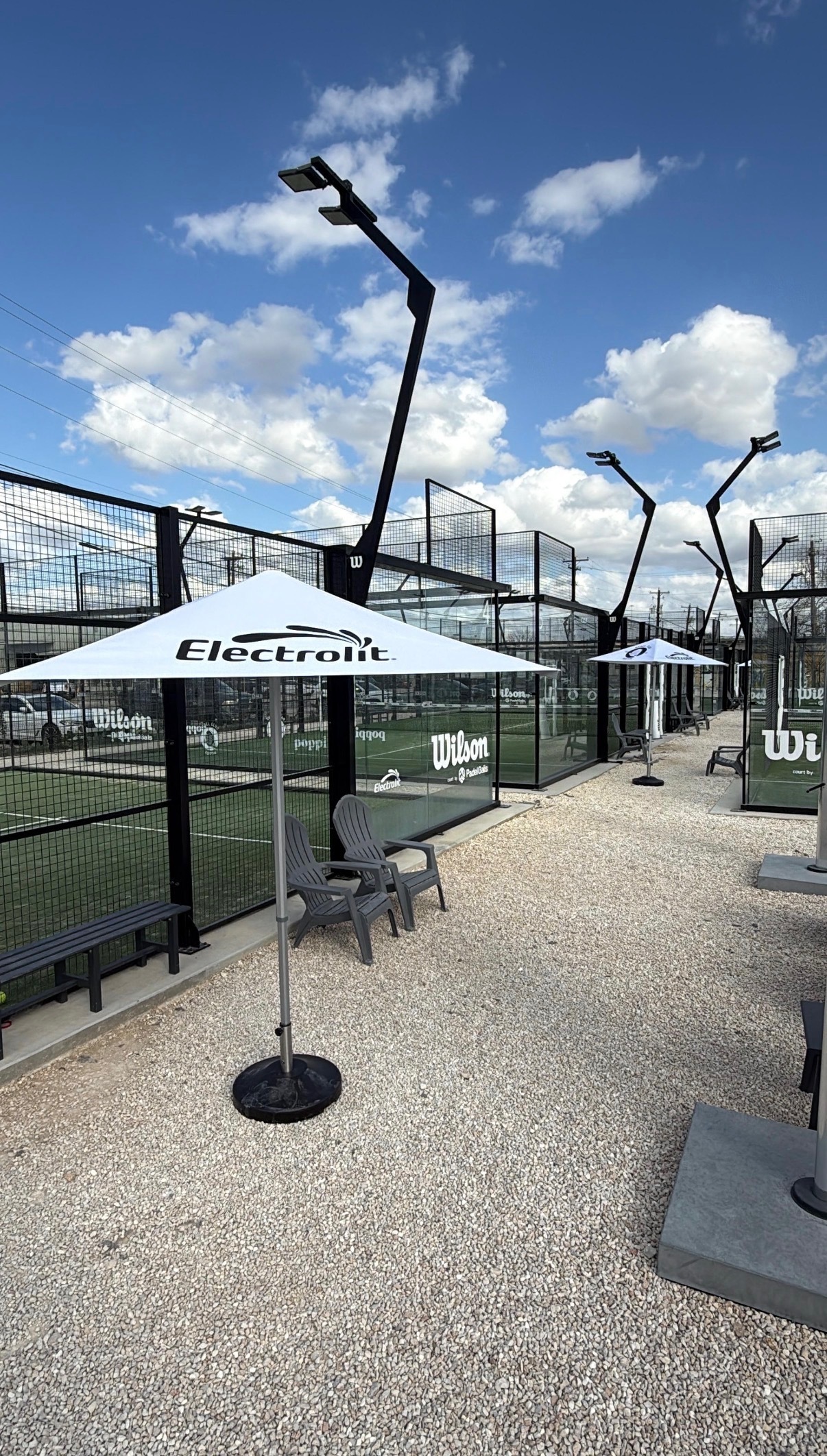 7.5 Square Electrolit Umbrellas