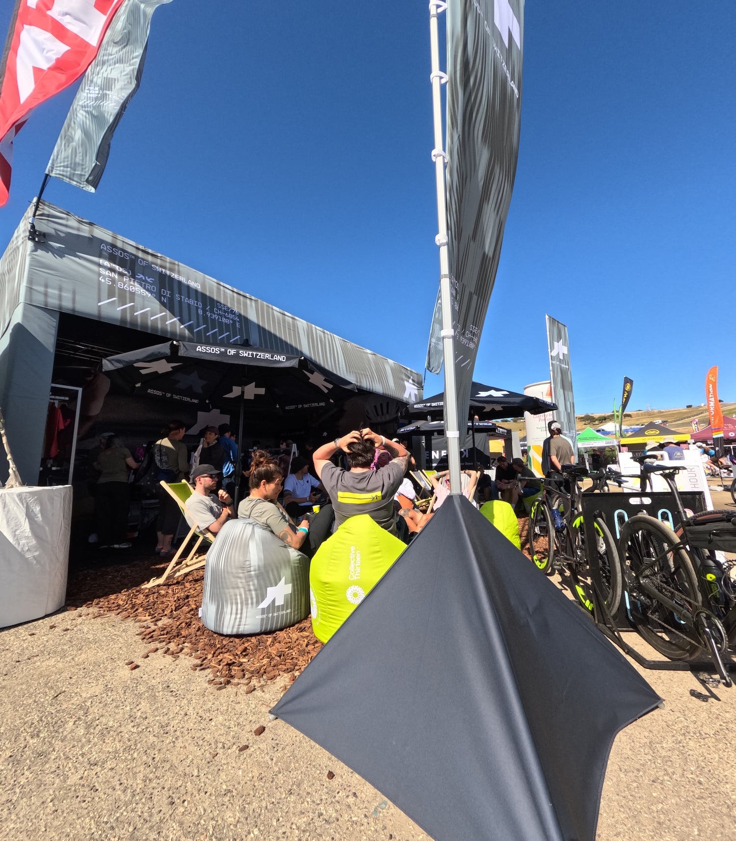 Assos Custom Truss with MONARCHFLAG - Sea Otter Happy Hour