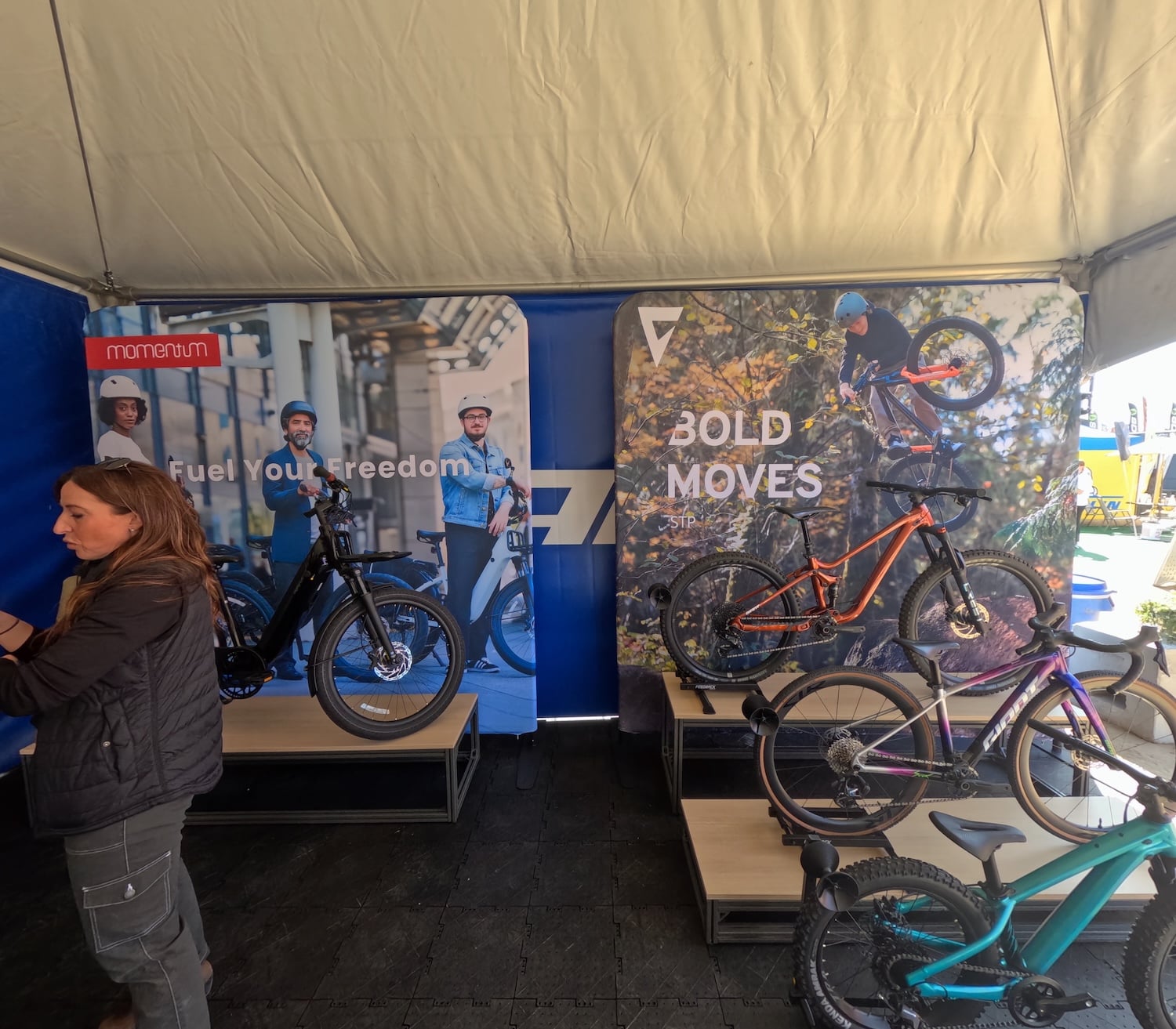 Giant Custom Media Walls Sea Otter