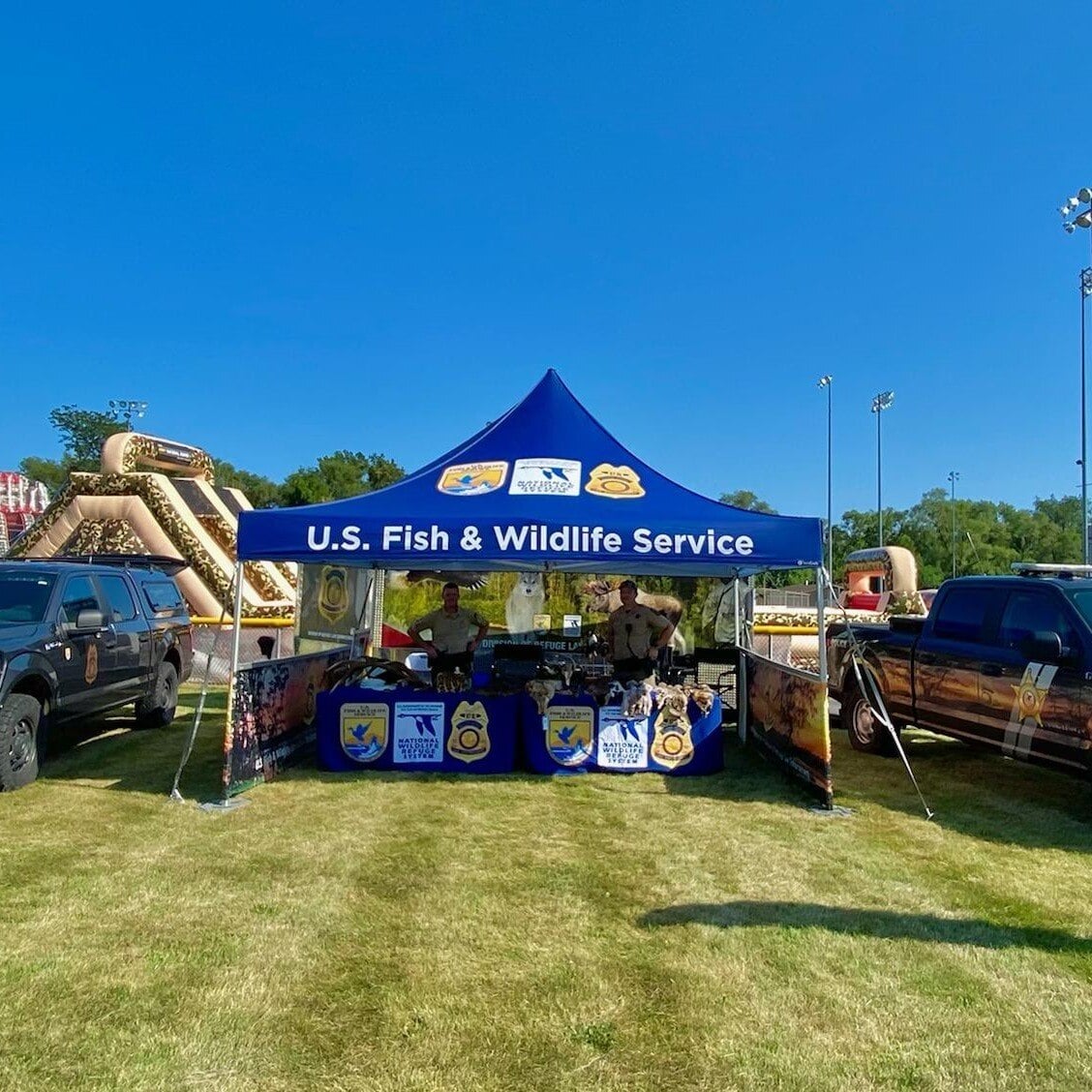 15'x15' Heavy Duty Pop Up Tent With Half Walls
