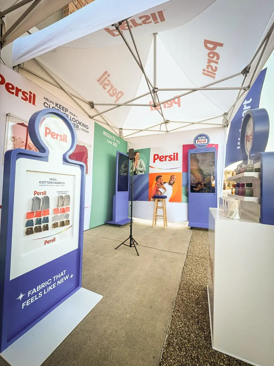 A look inside the Persil MONARCHTENT Activation